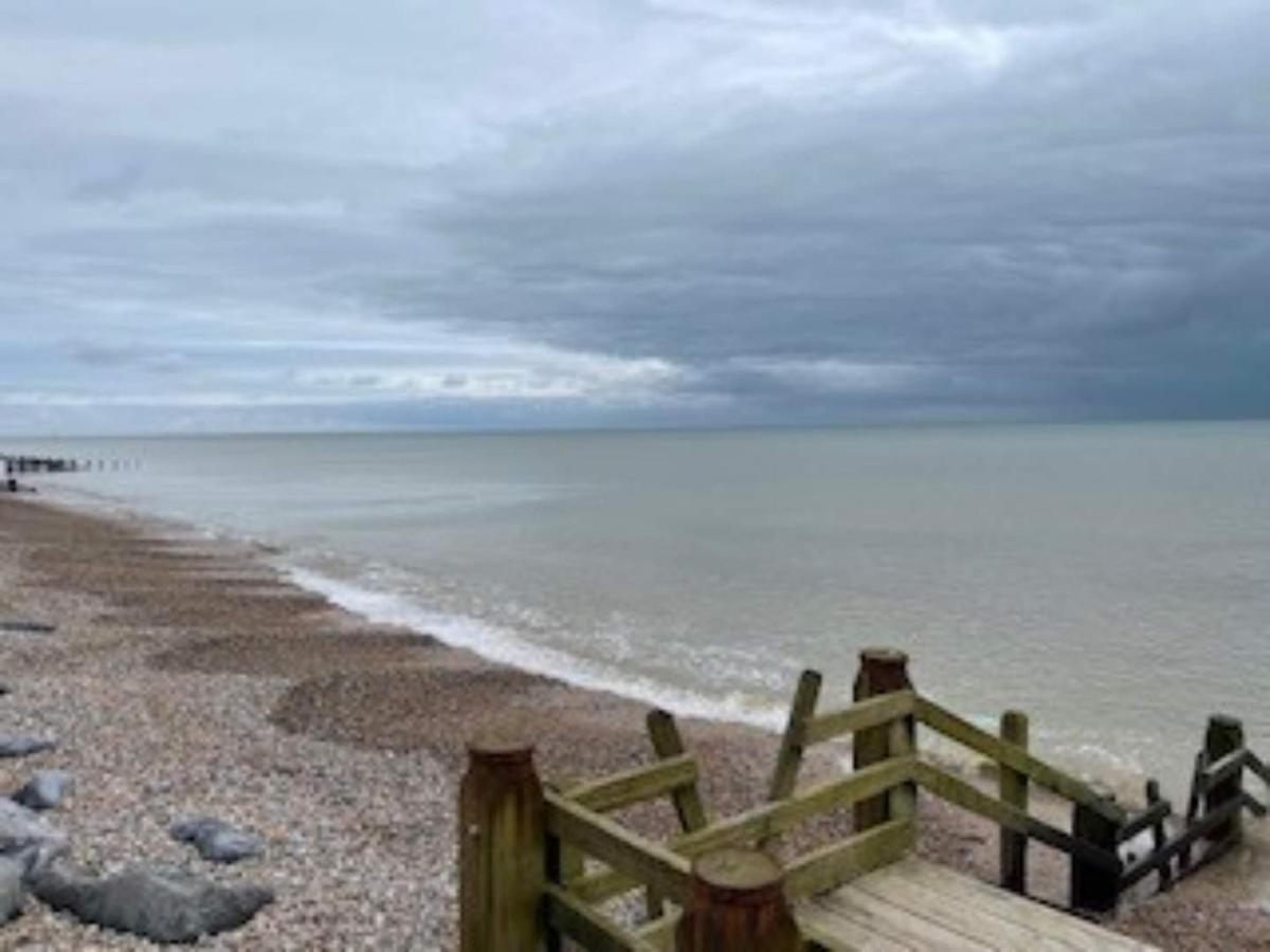 Beachside Bliss Cosy Cottage Jurys Gap Rye Kültér fotó